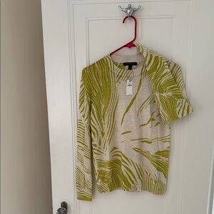 Banana Republic Cream Graphic Fitted Blouse